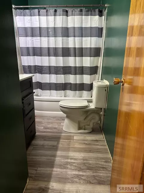 Bath - 499 N 400 E, Firth, ID 83236 photo 2 of 2