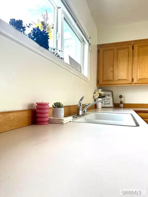 Kitchen - 499 N 400 E, Firth, ID 83236 photo 1 of 3