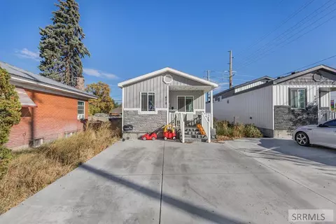 479 18th St, Idaho Falls, ID 83404
