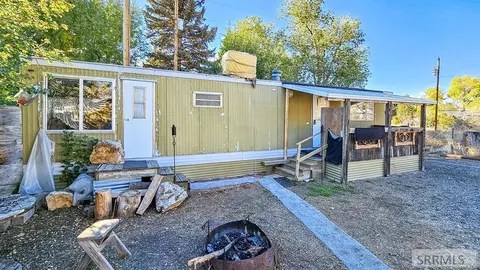 3167 N 3355 W, Moore, ID 83255