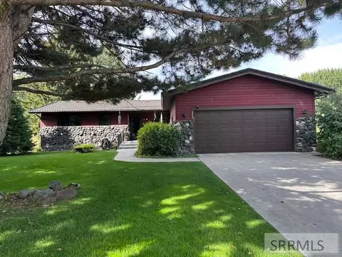 370 S Amy Ln, Idaho Falls, ID 83401