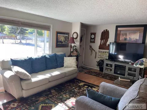 Living - 240 E Valley Ave, Challis, ID 83226 photo 2 of 3