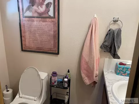 Bath - 240 E Valley Ave, Challis, ID 83226 photo 3 of 3