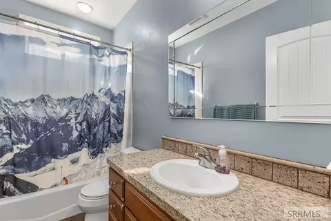 Bath - 4389 E 278 N, Rigby, ID 83442 photo 6 of 6
