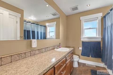 Bath - 4389 E 278 N, Rigby, ID 83442 photo 5 of 6