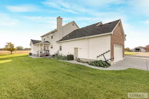 Exterior - 4389 E 278 N, Rigby, ID 83442 photo 6 of 7