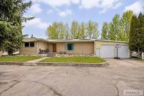 1381 E Airport Rd, Blackfoot, ID 83221
