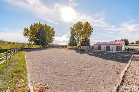 Exterior - 4665 E Bailey Ln, Ammon, ID 83406 photo 15 of 16