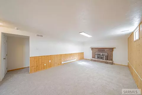Living - 4665 E Bailey Ln, Ammon, ID 83406 photo 2 of 3