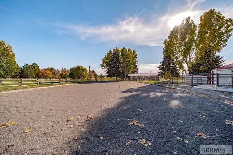 Exterior - 4665 E Bailey Ln, Ammon, ID 83406 photo 12 of 16
