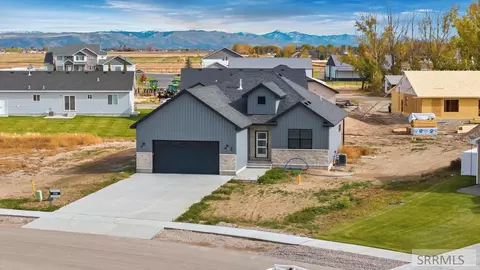 30 N Hemlock Ln, Rigby, ID 83442 photo 1