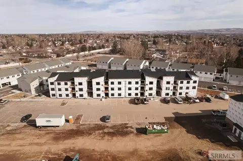 796 E Sunnyside Rd #301, Idaho Falls, ID 83401