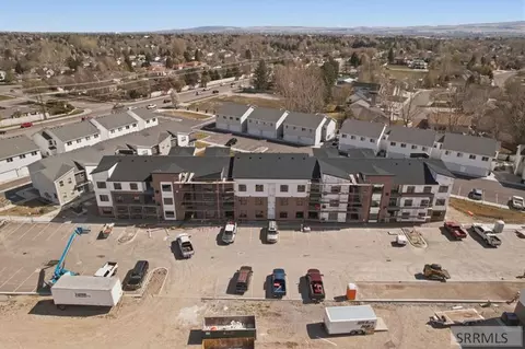 796 E Sunnyside Rd #103, Idaho Falls, ID 83401