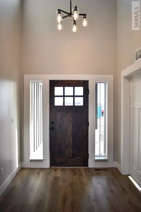 Entry Way - 1825 E 170 N, Rexburg, ID 83440 photo 1 of 4