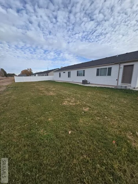 Exterior - 2602 Baylor Dr, Ammon, ID 83406 photo 3 of 3