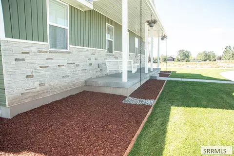 Exterior - 4148 E 82 N, Rigby, ID 83442 photo 9 of 10