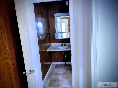 Bath - 683 W Decoria Ave, Arco, ID 83213 photo 2 of 3