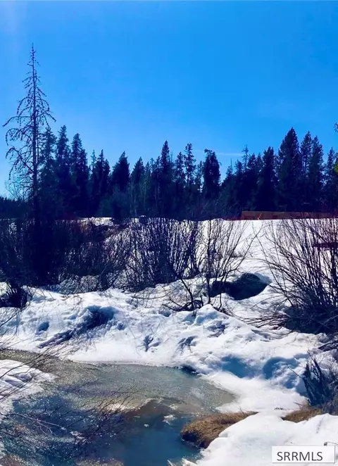 1656 Shadow Loop S, Ashton, ID 83420 photo 19