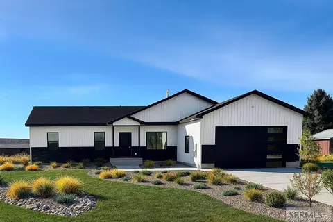 211 N 4200 E, Rigby, ID 83442 photo 1