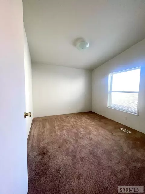 Bedroom - 410 E 408 E Custer St, Mackay, ID 83251 photo 2 of 4
