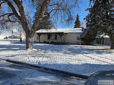 74 N 3rd W, Rexburg, ID 83440