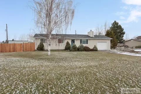 201 N 2300 E, Saint Anthony, ID 83445 photo 1