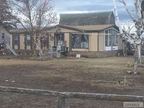 315 W 3rd S, Sugar City, ID 83448