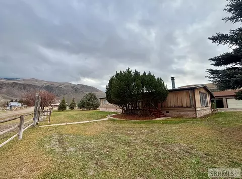 168 Redwood Rd, Salmon, ID 83467