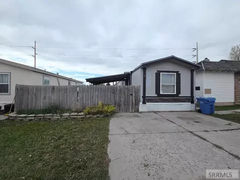 4986 S Apt 2 S 2000 W, Rexburg, ID 83440