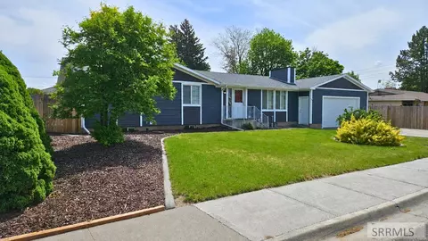 1875 Mckinzie Ave, Idaho Falls, ID 83404