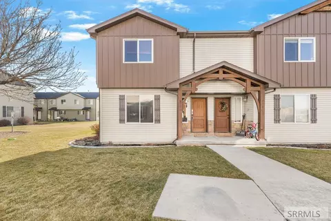 477 Countryside Ave, Rexburg, ID 83440 photo 1