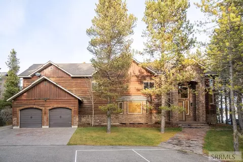 3653 Redtail St, Island Park, ID 83429