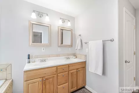 Bath - 4106 E 67 N, Rigby, ID 83442 photo 3 of 5