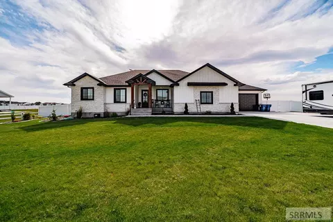 1596 N 845 E, Shelley, ID 83274
