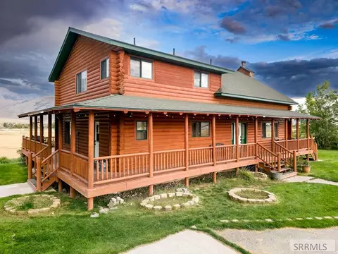 Exterior - 3258 N 3350 W, Moore, ID 83255 photo 3 of 5