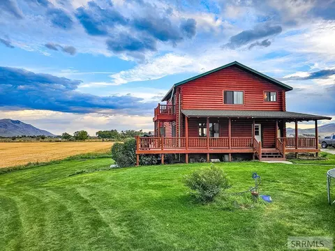 Exterior - 3258 N 3350 W, Moore, ID 83255 photo 2 of 5