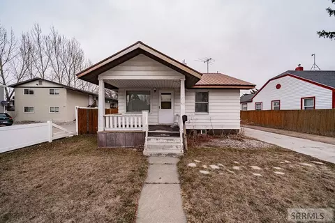 135 S 2nd W, Rigby, ID 83442 photo 1