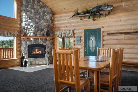 Dining - 11021108 Pineview Ln, Driggs, ID 83422 photo 4 of 4