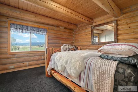 Bedroom - 11021108 Pineview Ln, Driggs, ID 83422 photo 1 of 5