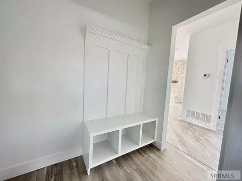 Entry Way - 4038 E 545 N, Rigby, ID 83442 photo 3 of 5