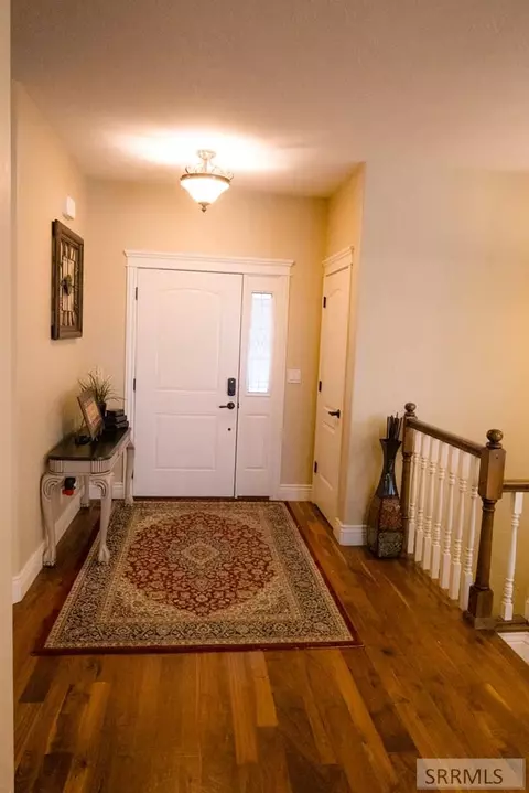 Entry Way - 354 Eagle Smt, Rexburg, ID 83440 photo 1 of 3