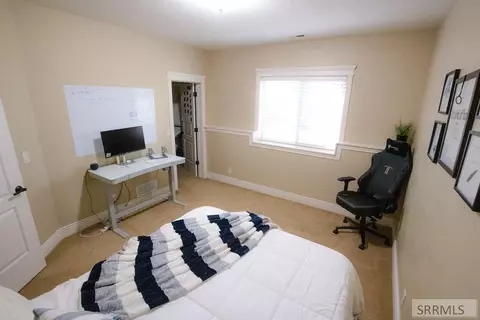 Bedroom - 354 Eagle Smt, Rexburg, ID 83440 photo 4 of 6
