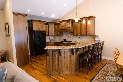 Kitchen - 354 Eagle Smt, Rexburg, ID 83440 photo 3 of 3