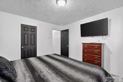 Bedroom - 1002 E St, Rupert, ID 83350 photo 3 of 5