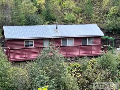 401 Dahlonega Creek Rd, Gibbonsville, ID 83463