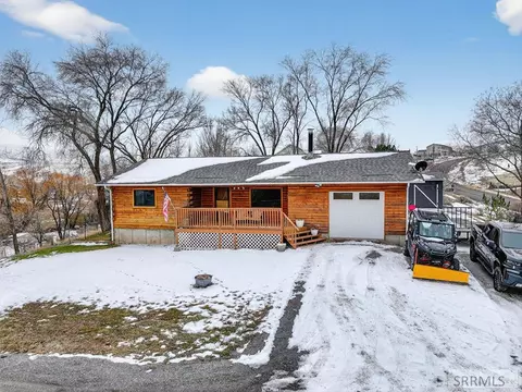 2458 Adrianne Way, American Falls, ID 83211