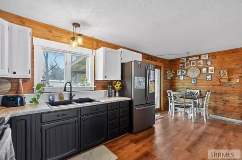 2458 Adrianne Way, American Falls, ID 83211