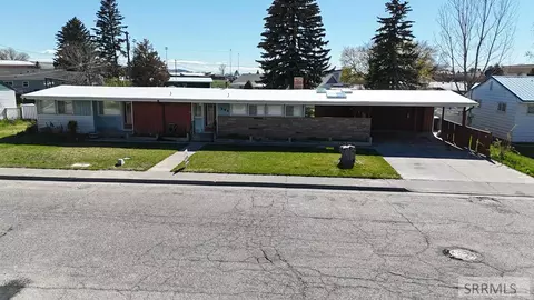 600 Curtis St, Blackfoot, ID 83221