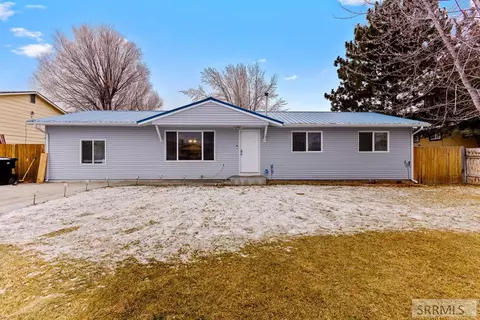 230 Meadowlark Dr, Shelley, ID 83274