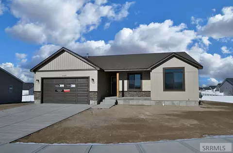 3709 Eugene Ave, Ammon, ID 83406 photo 1